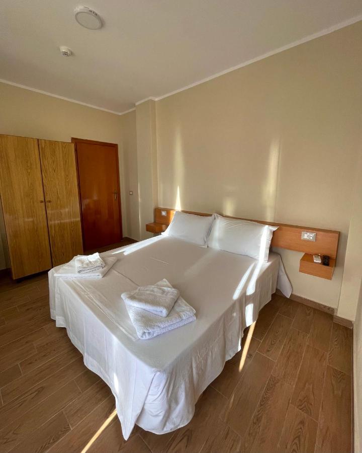 Tekada Hotel & Restaurant Vlore Exterior photo