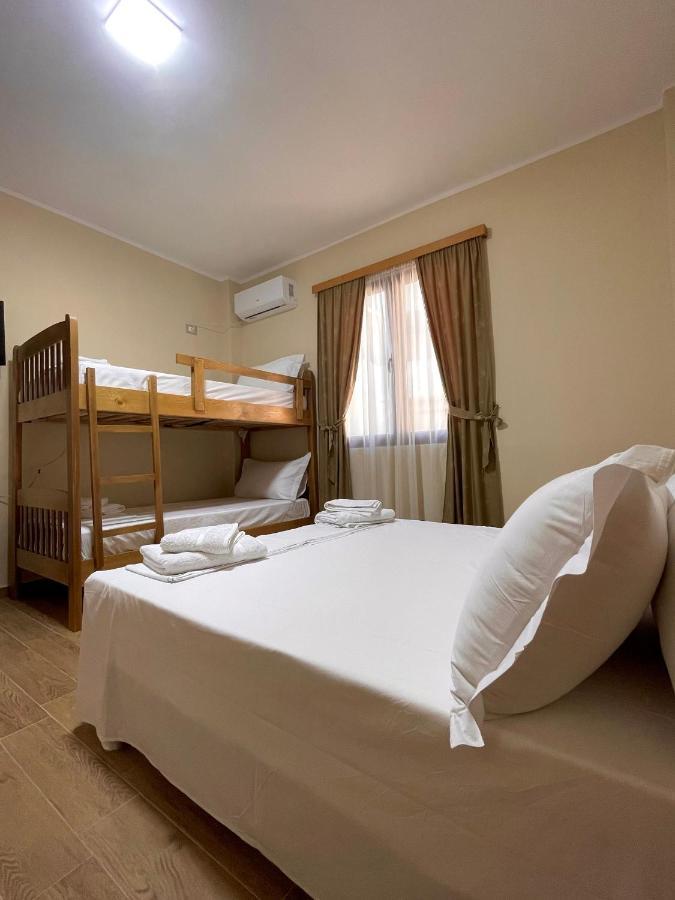 Tekada Hotel & Restaurant Vlore Exterior photo
